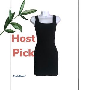 Pretty Little Thing Women’s Black Body Con Dress